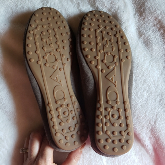 Coach Gray Size 5 1/2 Flats - Picture 4 of 7